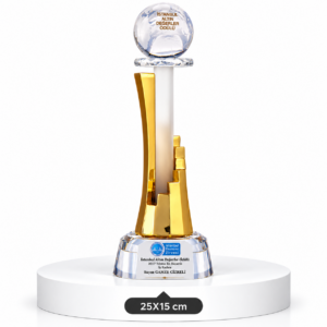1002 KRİSTAL PLAKET