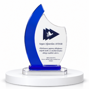 1005 KRİSTAL PLAKET