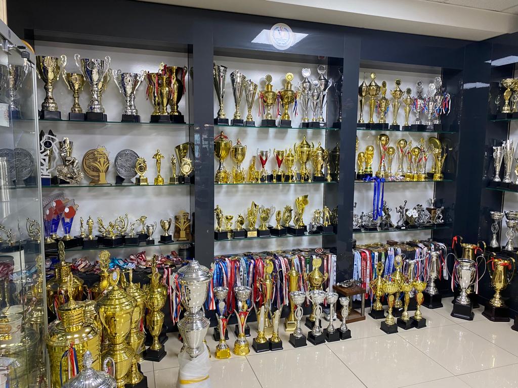 SHOWROOM 4